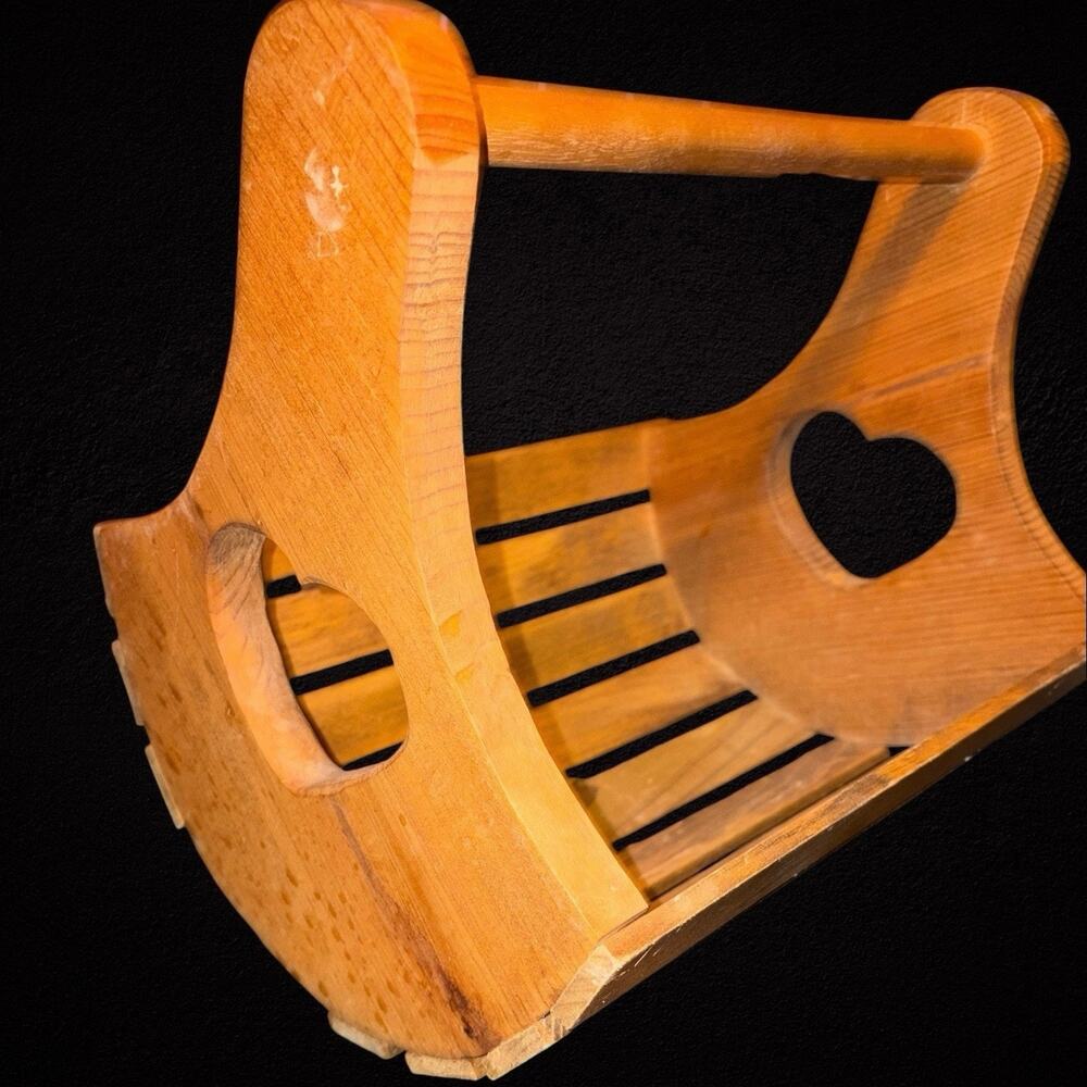 Vintage Wood Heart Cutout Slatted Basket Caddy Magazine Rack Country Cottage